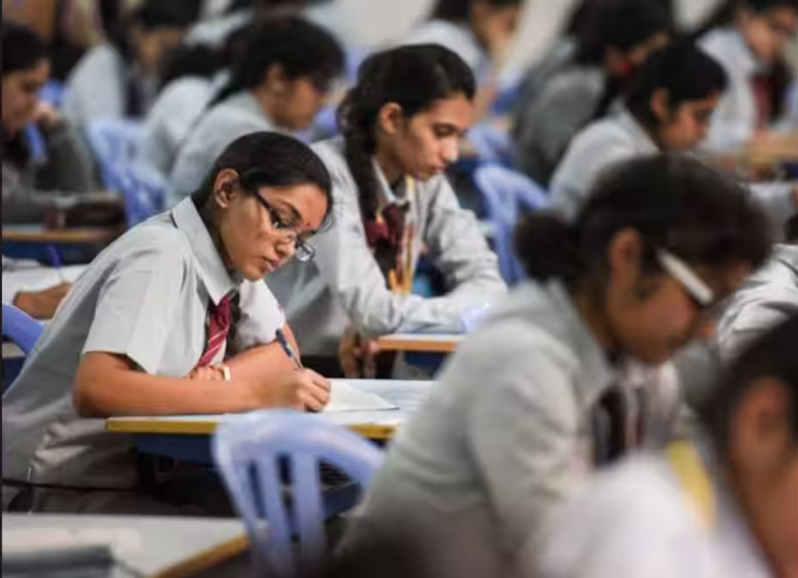 Big Alert: First Time Single All India 2023 Pre-board Exam to be conducted in Pen-paper Mode for CBSE Students
